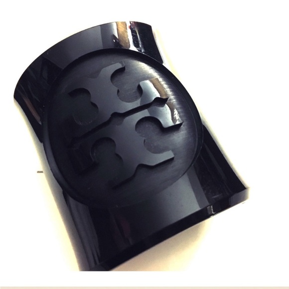 Tory Burch Accessories & More - Picture 14 of 16